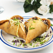 Vegetarian Samosa (2 pcs)